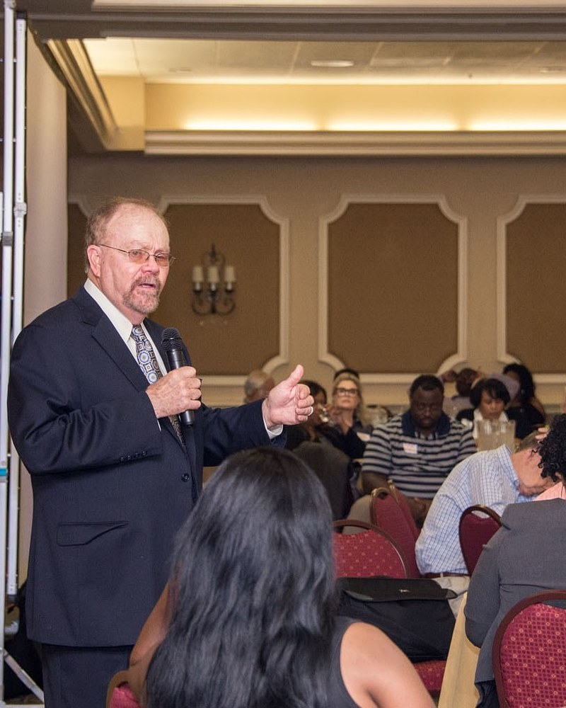 Jim Bob Solsbery presenting at a Time To Teach training session